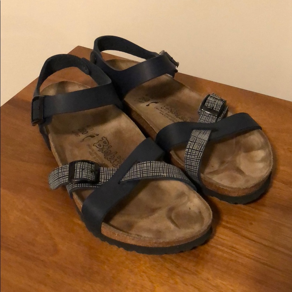 Birki’s Lillie Criss Cross Sandal_Like New!